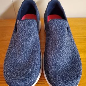 Skechers Goga Max® Go Walk Blue Women’s Slip-On Shoes Size 9